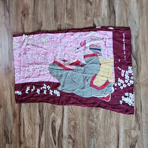 Kananginak Pootoogook  Fisher women rectangle silk scarf - Picture 7 of 11